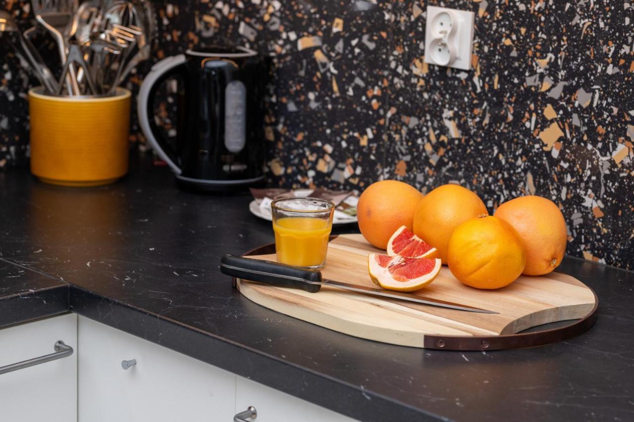 Plac Unii Apartment Gdynia City Centre By Noclegi Renters ภายนอก รูปภาพ